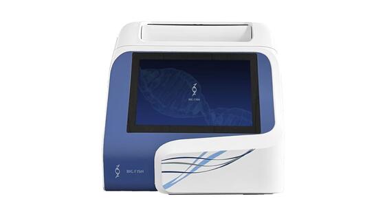 Real Time PCR Analyzer met 96-wells sjabloon en 5 fluorescente kanalen voor DNA/RNA-amplificatie met een opwarmsnelheid van 6°C/S